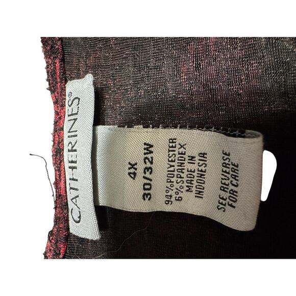 Catherine’s Top Size 4X Black/Red Knit - Picture 4 of 7